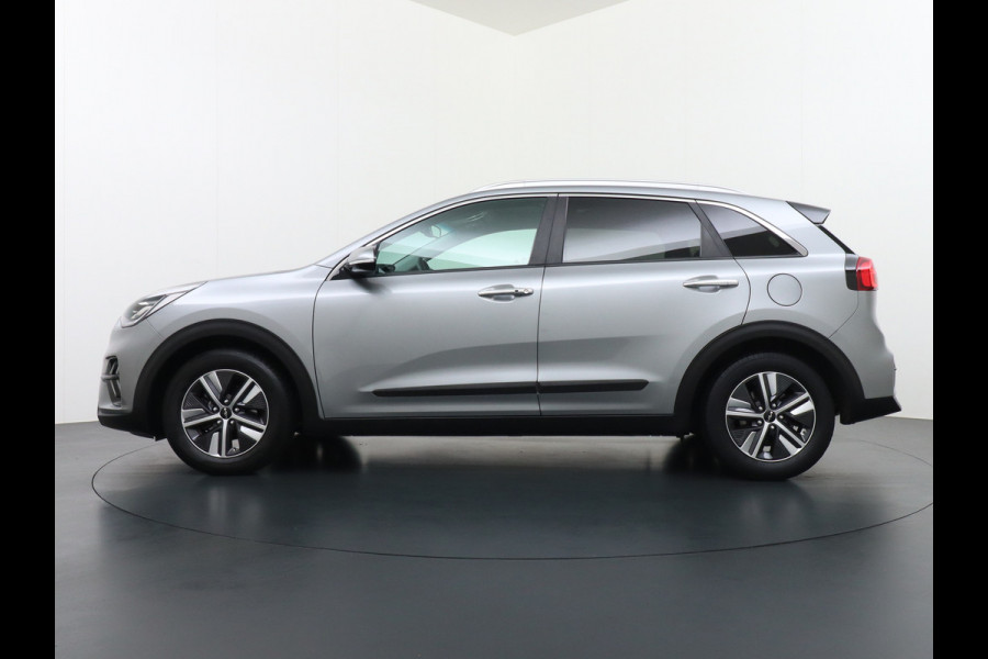 Kia Niro 1.6GDi 142PK Hybrid AUT. ExecutiveLine Leer+Memory Schuif-kanteldak Trekhaak JBL®-Sound Apple Carplay Android Auto Adap.Cruise N DAB Keyless Led Privacy Glas Subwoofer Rijstrooksensor Regen-Lichtsensor 1e Eigenaar Dealeronderhouden Zeer compleet!