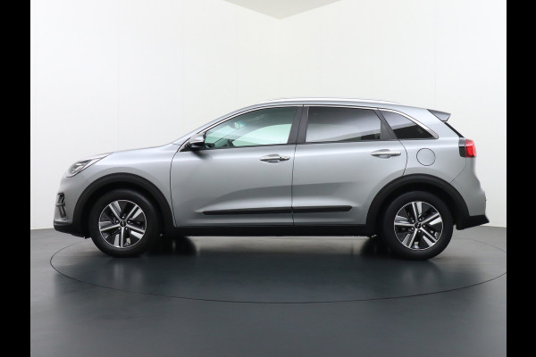 Kia Niro 1.6GDi 142PK Hybrid AUT. ExecutiveLine Leer+Memory Schuif-kanteldak Trekhaak JBL®-Sound Apple Carplay Android Auto Adap.Cruise N DAB Keyless Led Privacy Glas Subwoofer Rijstrooksensor Regen-Lichtsensor 1e Eigenaar Dealeronderhouden Zeer compleet!