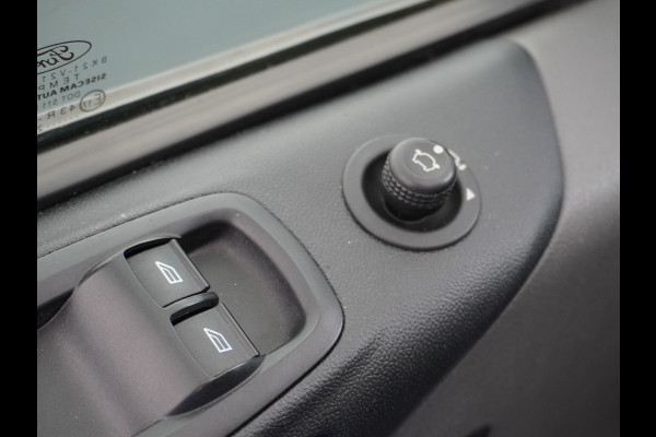 Ford Transit Custom 280 2.0TDCI 105PK L1H1 Airco Cruise Control Trekhaak PDC Bluetooth DAB 3-Persoons Trend Schuifdeur Betonplex Wandbetimmering Kastenbouw Euro 6 1e Eigenaar 2.500KG Trekgewicht