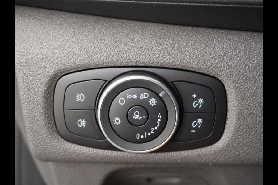 Ford Transit Custom 280 2.0TDCI 105PK L1H1 Airco Cruise Control Trekhaak PDC Bluetooth DAB 3-Persoons Trend Schuifdeur Betonplex Wandbetimmering Kastenbouw Euro 6 1e Eigenaar 2.500KG Trekgewicht