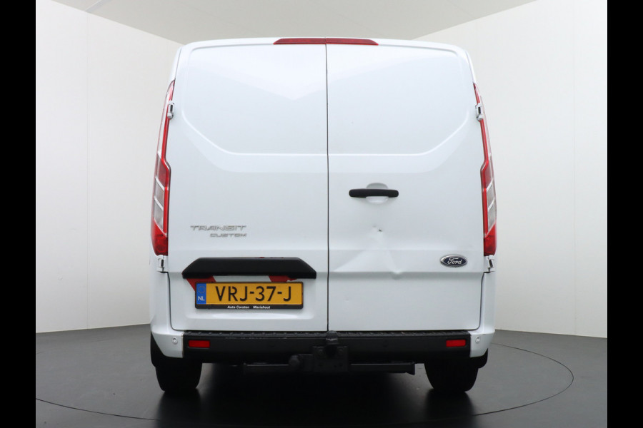 Ford Transit Custom 280 2.0TDCI 105PK L1H1 Airco Cruise Control Trekhaak PDC Bluetooth DAB 3-Persoons Trend Schuifdeur Betonplex Wandbetimmering Kastenbouw Euro 6 1e Eigenaar 2.500KG Trekgewicht