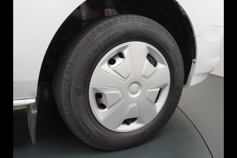 Ford Transit Custom 280 2.0TDCI 105PK L1H1 Airco Cruise Control Trekhaak PDC Bluetooth DAB 3-Persoons Trend Schuifdeur Betonplex Wandbetimmering Kastenbouw Euro 6 1e Eigenaar 2.500KG Trekgewicht
