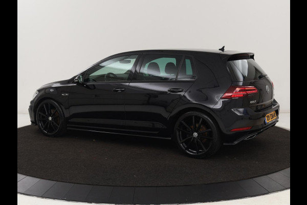 Volkswagen Golf 1.5 R Line | Automaat | Full LED | Keyless | Navigatie | Sportstoelen | 19'' | Parkeerhulp | Climate control | Cruise control | Bluetooth