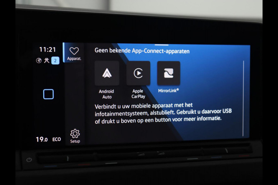 Volkswagen Golf 1.4 eHybrid Style | Massage | Carplay | Sfeerverlichting | Navigatie | Memory | Adaptive cruise | Parkeerhulp | ergoActive | LED Plus | Climate control | PHEV | Plug In