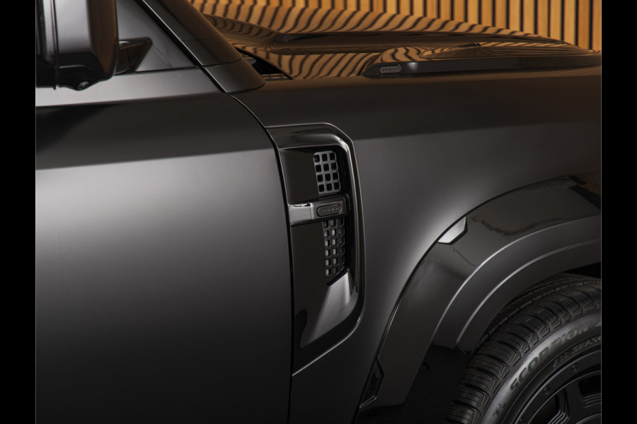 Land Rover Defender 110 2.0 P300e 110 X-Dynamic HSE URBAN