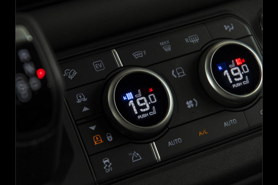 Land Rover Defender 110 2.0 P300e 110 X-Dynamic HSE URBAN