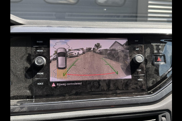 Volkswagen Polo 1.0 TSI DSG Highline Business R | Camera | DAB | Carplay | Lichtmetalen Velgen | Climate Control |