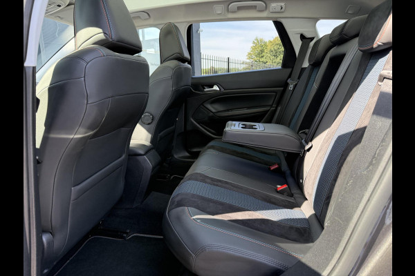 Peugeot 308 SW 1.2 PureTech Tech Edition 2e Eigenaar,Camera,Clima,Cruise,6 Bak,PDC V+A,Carplay,Pano,Dealer onderhouden,131pk,Elek ramen,N.A.P,APK tot 04-2026