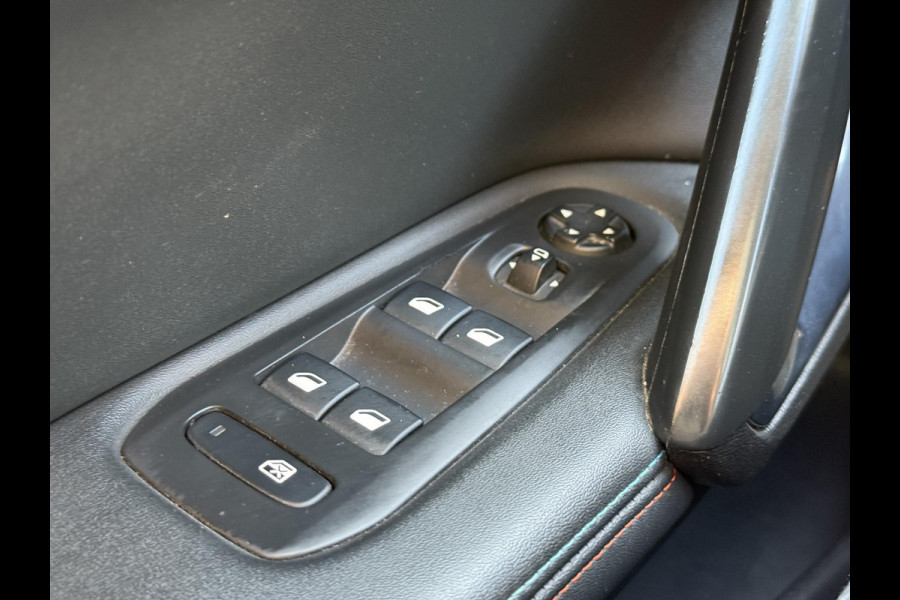 Peugeot 308 SW 1.2 PureTech Tech Edition 2e Eigenaar,Camera,Clima,Cruise,6 Bak,PDC V+A,Carplay,Pano,Dealer onderhouden,131pk,Elek ramen,N.A.P,APK tot 04-2026