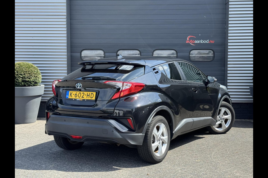 Toyota C-HR 1.8 Hybrid Dynamic | Navigatie | Camera | DAB | Cruise Control | Lichtmetalen Velgen |