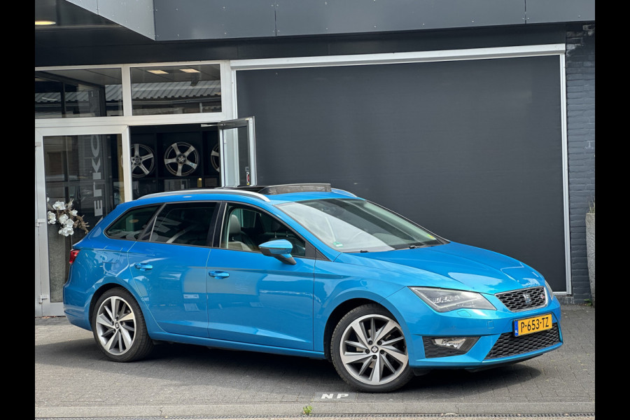 Seat León ST 1.4 EcoTSI FR Connect HALF LEDER/ALCANTARA / PANO / CLIMA / AUTOMAAT