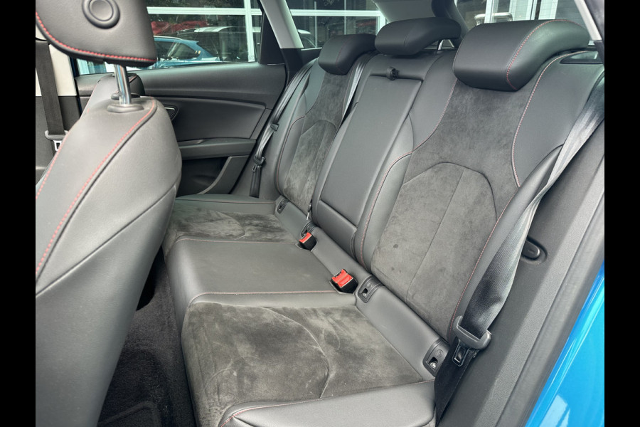 Seat León ST 1.4 EcoTSI FR Connect HALF LEDER/ALCANTARA / PANO / CLIMA / AUTOMAAT