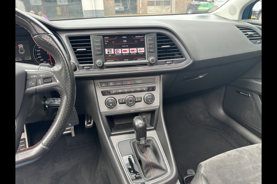 Seat León ST 1.4 EcoTSI FR Connect HALF LEDER/ALCANTARA / PANO / CLIMA / AUTOMAAT