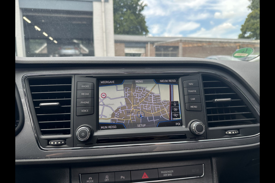Seat León ST 1.4 EcoTSI FR Connect HALF LEDER/ALCANTARA / PANO / CLIMA / AUTOMAAT