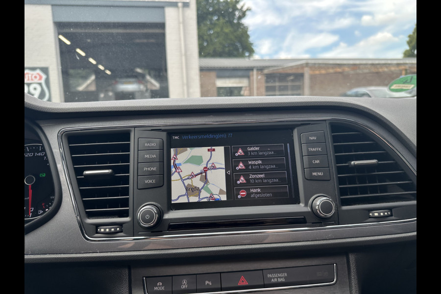 Seat León ST 1.4 EcoTSI FR Connect HALF LEDER/ALCANTARA / PANO / CLIMA / AUTOMAAT