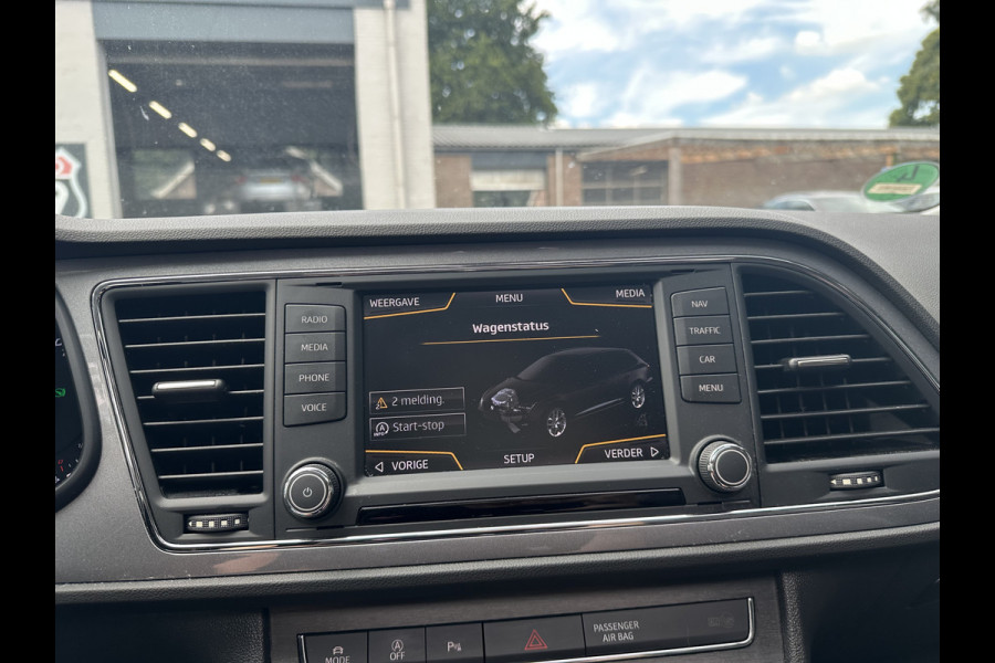 Seat León ST 1.4 EcoTSI FR Connect HALF LEDER/ALCANTARA / PANO / CLIMA / AUTOMAAT