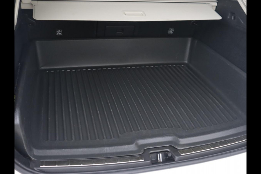 Volvo XC60 2.0 Recharge T8 AWD Inscription | Panoramadak | Trekhaak | Leder | Camera | Carplay | Navigatie | Memory | Keyless | PHEV | Plug In