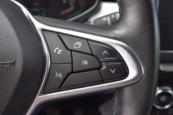 Renault Clio 1.0 TCe Intens / Keyless / Parkeerhulp / Camera / Bluetooth / BOSE stereo / Start- stop