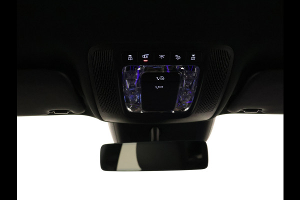 Mercedes-Benz B-Klasse 180 AMG Line LIMITED Edition | Nightpakket | Keyless-Go comfortpakket | Parkeerpakket met achteruitrijcamera | USB-pakket plus | Sfeerverlichting | Dodehoekassistent | EASY PACK achterklep |