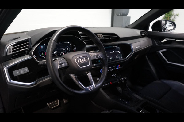 Audi Q3 45 TFSIe Black Optik AUTOMAAT-AUDI SOUND-CAMERA-CARPLAY-DRIVE SELECT-KEYLESS-MATRIX LED-NAVIGATIE