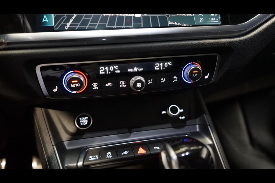 Audi Q3 45 TFSIe Black Optik AUTOMAAT-AUDI SOUND-CAMERA-CARPLAY-DRIVE SELECT-KEYLESS-MATRIX LED-NAVIGATIE