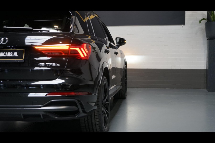 Audi Q3 45 TFSIe Black Optik AUTOMAAT-AUDI SOUND-CAMERA-CARPLAY-DRIVE SELECT-KEYLESS-MATRIX LED-NAVIGATIE