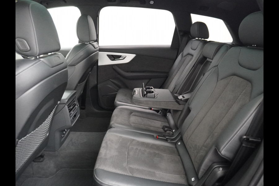 Audi Q7 55 TFSI e quattro S LINE in - exterieur | MEGA VOL! | HEAD UP | LUCHTVERING |360gr | ADD. CRUISE | STOELVERWARMING VOOR+ ACHTER| RIJKLAARPRIJS INCL. 12MND BOVAG
