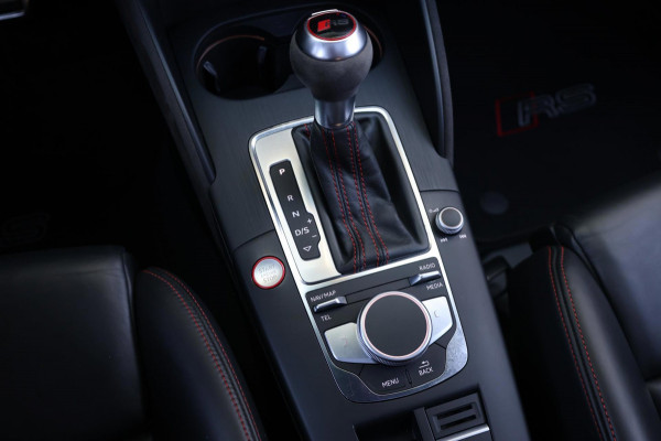 Audi RS3 Sportback 2.5 TFSI quattro MILLTEK/RS ZETELS/B&O/VIRTUAL/SFEER/PANO/LEDER+S.VERWARMING/LMV/CAM/ACC/ECC/12 MND GARANTIE!