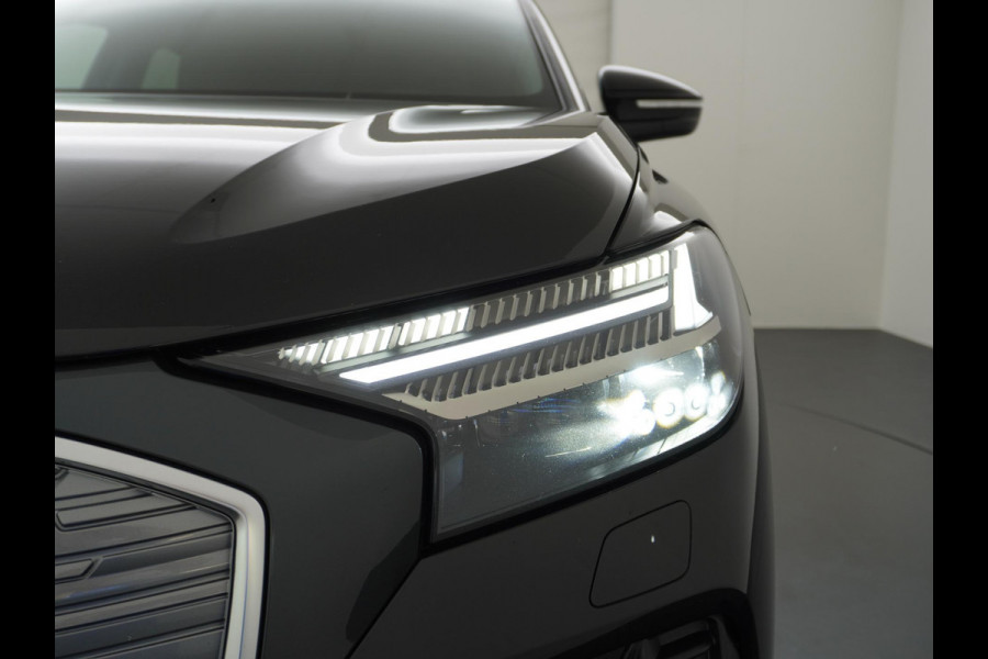 Audi Q4 e-tron 40 Launch edition Advanced 77 kWh RIJKAARPRIJS INCL. 12MND BOVAG | COMPLETE HISTORIE | ADD. CRUISE | TREKHAAK