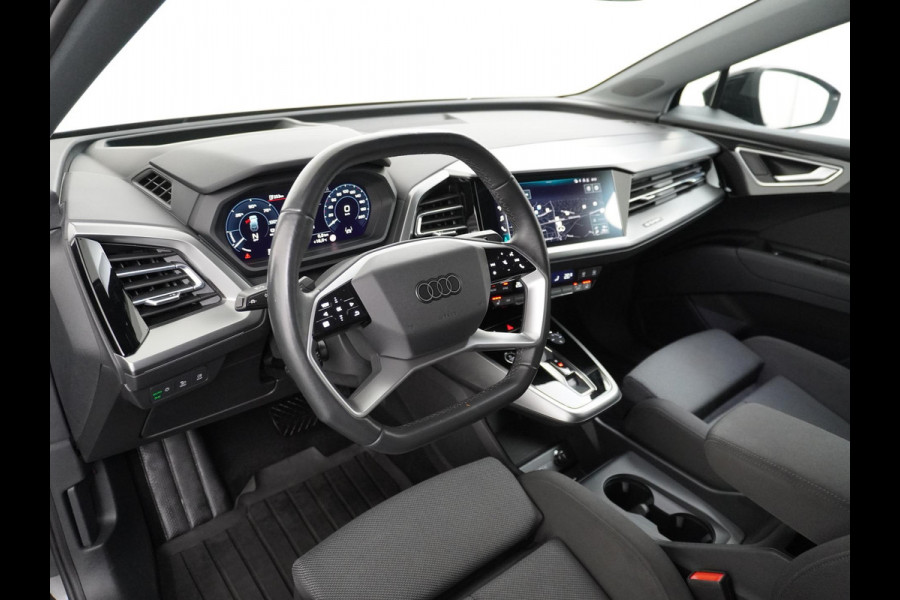 Audi Q4 e-tron 40 Launch edition Advanced 77 kWh RIJKAARPRIJS INCL. 12MND BOVAG | COMPLETE HISTORIE | ADD. CRUISE | TREKHAAK
