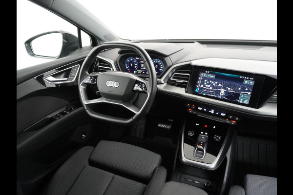 Audi Q4 e-tron 40 Launch edition Advanced 77 kWh RIJKAARPRIJS INCL. 12MND BOVAG | COMPLETE HISTORIE | ADD. CRUISE | TREKHAAK