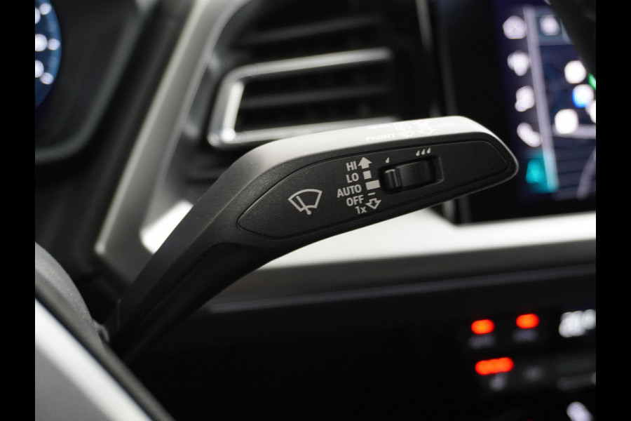 Audi Q4 e-tron 40 Launch edition Advanced 77 kWh RIJKAARPRIJS INCL. 12MND BOVAG | COMPLETE HISTORIE | ADD. CRUISE | TREKHAAK