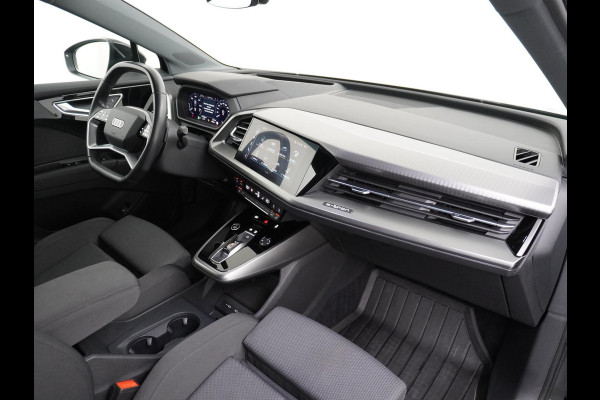 Audi Q4 e-tron 40 Launch edition Advanced 77 kWh RIJKAARPRIJS INCL. 12MND BOVAG | COMPLETE HISTORIE | ADD. CRUISE | TREKHAAK