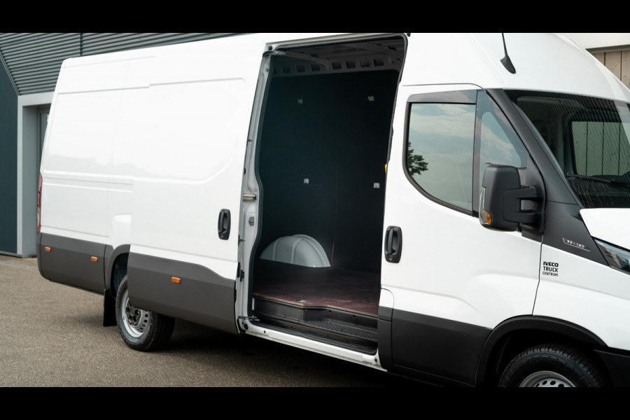 Iveco Daily 35S16V 2.3 410 H2 L4H2 | Direct Leverbaar | Complete Betimmering Laadruimte | Parkeersensoren | Cruise Control