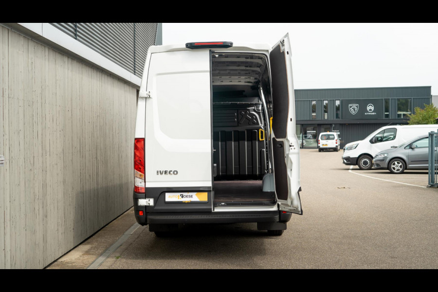 Iveco Daily 35S16V 2.3 410 H2 L4H2 | Direct Leverbaar | Complete Betimmering Laadruimte | Parkeersensoren | Cruise Control