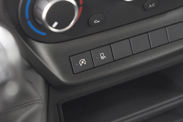 Iveco Daily 35S16V 2.3 410 H2 L4H2 | Direct Leverbaar | Complete Betimmering Laadruimte | Parkeersensoren | Cruise Control