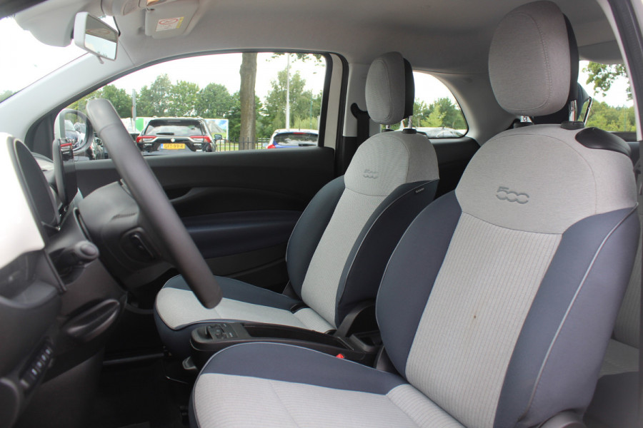 Fiat 500 Icon 42 kWh / SoH 94% / Apple CarPlay / Parkeerhulp achter / Keyless / 16'' / DAB / Cruise Control