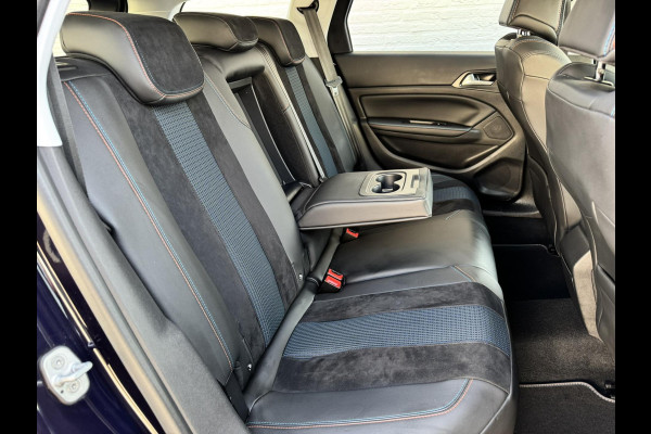 Peugeot 308 SW 1.2 PureTech Tech Edition Led Verlichting Climate control Apple carplay Cruise control Navigatie