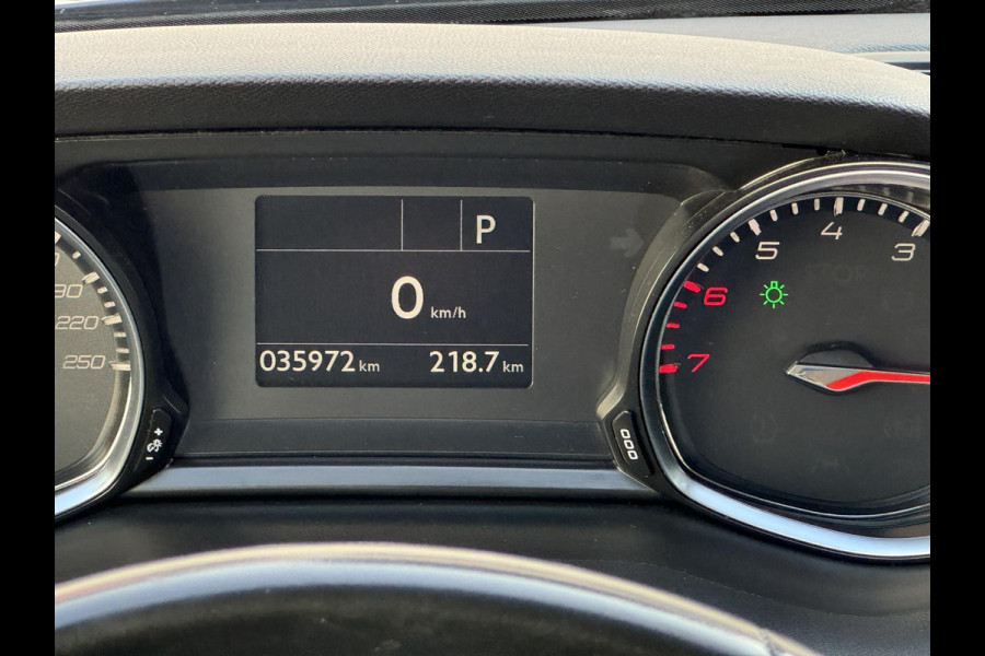 Peugeot 308 SW 1.2 PureTech Tech Edition Led Verlichting Climate control Apple carplay Cruise control Navigatie