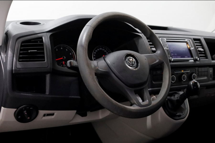 Volkswagen Transporter 2.0 TSI 150pk Benzine L2H3 Trendline Airco/Camera BPM-VRIJ 03-2019