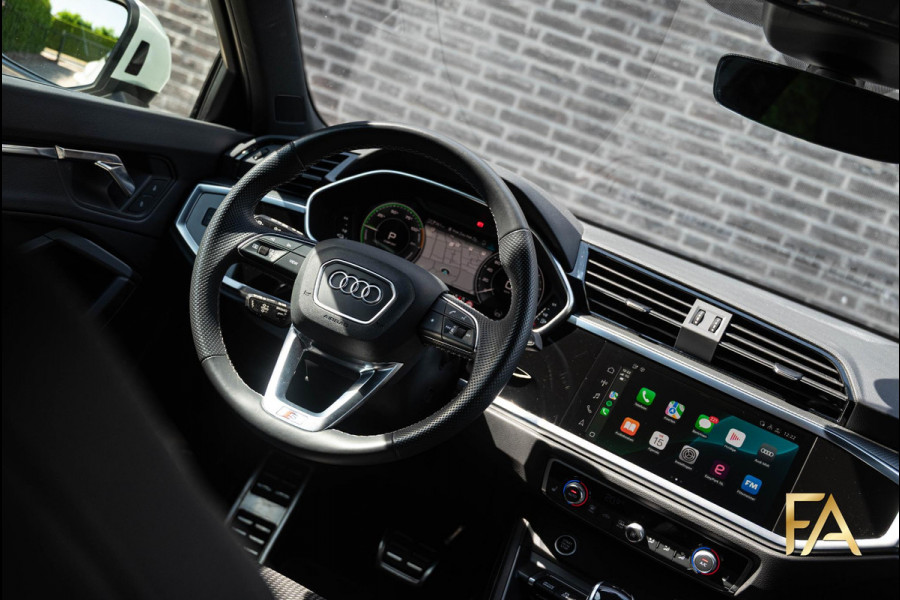 Audi Q3 Sportback 45 TFSI e S Edition S Line|19Inch|Tauzilver|Ambienteverlichting|