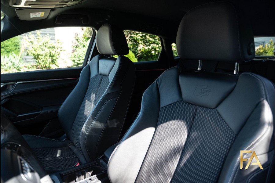Audi Q3 Sportback 45 TFSI e S Edition S Line|19Inch|Tauzilver|Ambienteverlichting|