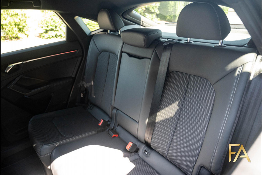 Audi Q3 Sportback 45 TFSI e S Edition S Line|19Inch|Tauzilver|Ambienteverlichting|