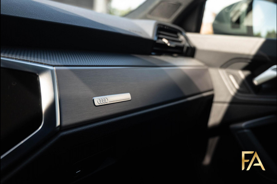 Audi Q3 Sportback 45 TFSI e S Edition S Line|19Inch|Tauzilver|Ambienteverlichting|