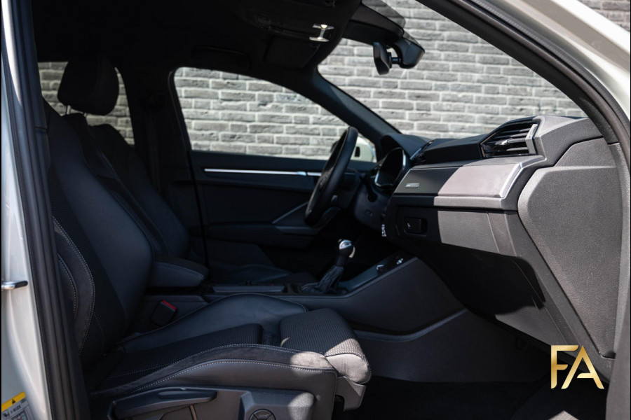Audi Q3 Sportback 45 TFSI e S Edition S Line|19Inch|Tauzilver|Ambienteverlichting|