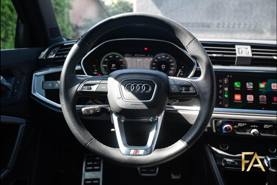 Audi Q3 Sportback 45 TFSI e S Edition S Line|19Inch|Tauzilver|Ambienteverlichting|