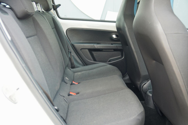 Volkswagen up! 1.0 BMT move up! + AIRCO / BLUETOOTH / LED