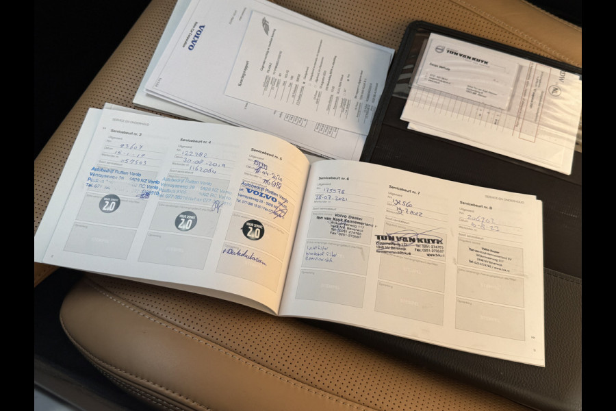 Volvo V90 2.0 D4 Inscription | Massagestoelen | Stoelventilatie | Apple Carplay