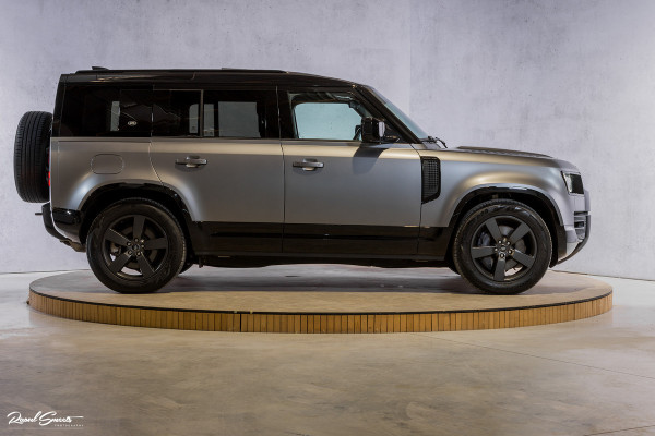 Land Rover Defender 2.0 P400e 110 X-Dynamic HSE | Full Stealth PPF | Adaptieve Cruise | Panorama dak | Zwenkbare trekhaak | Meridian |