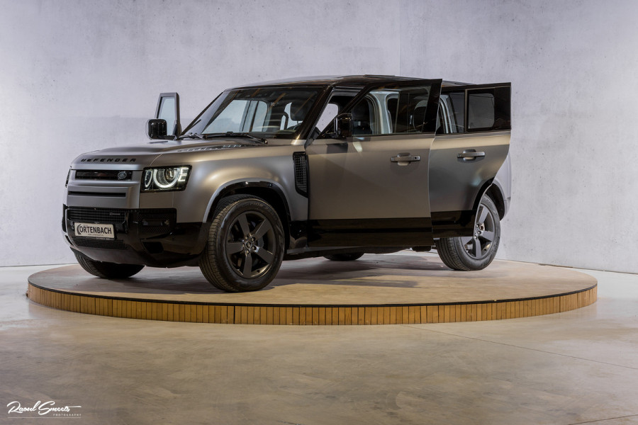 Land Rover Defender 2.0 P400e 110 X-Dynamic HSE | Full Stealth PPF | Adaptieve Cruise | Panorama dak | Zwenkbare trekhaak | Meridian |